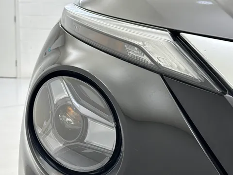 DY74WZR Nissan Juke 1.0 DiG-T N-Connecta 5dr Thumbnail #28