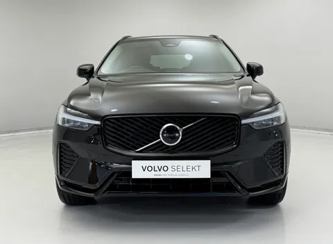 DT25AZL Volvo XC60 2.0 B5P Plus Dark 5dr AWD Geartronic Thumbnail #5