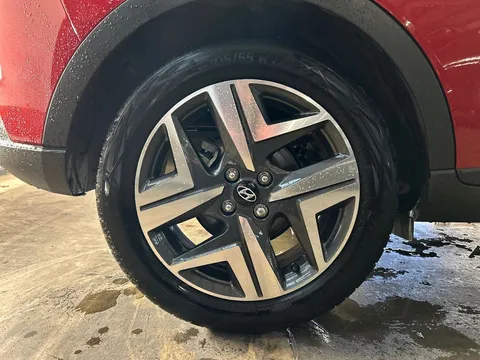 HF72WXK Hyundai Bayon 1.0 TGDi 48V MHEV Premium 5dr DCT Thumbnail #10