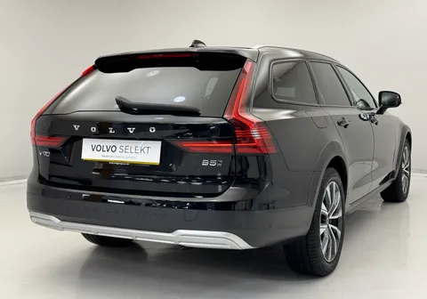 CF23EUA Volvo V90 2.0 B5P Cross Country Plus 5dr AWD Auto Thumbnail #6