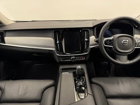 CF23EUA Volvo V90 2.0 B5P Cross Country Plus 5dr AWD Auto Thumbnail #16