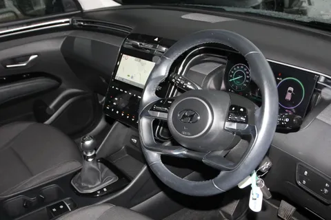 DA71LGE Hyundai Tucson 1.6 TGDi 48V MHD SE Connect 5dr 2WD Thumbnail #15