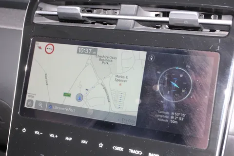 DA71LGE Hyundai Tucson 1.6 TGDi 48V MHD SE Connect 5dr 2WD Thumbnail #25