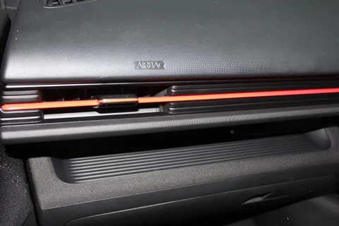 EF24KBY Hyundai Kona 1.0T N Line 5dr DCT Thumbnail #13