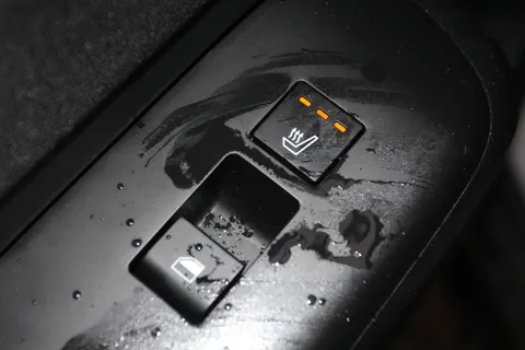 EF24KBY Hyundai Kona 1.0T N Line 5dr DCT Thumbnail #17