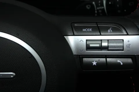 EF24KBY Hyundai Kona 1.0T N Line 5dr DCT Thumbnail #25