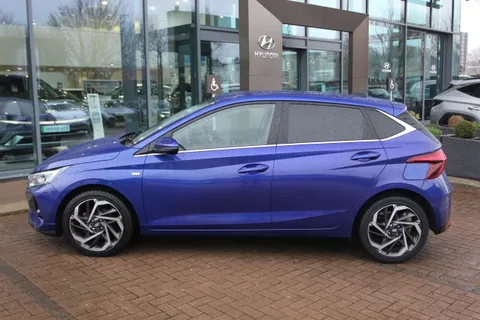 MM22YOF Hyundai i20 1.0T GDi 48V MHD Premium 5dr Thumbnail #6
