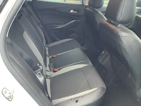 SB71GBY Vauxhall Grandland X 1.2 Turbo Griffin Edition 5dr Thumbnail #14