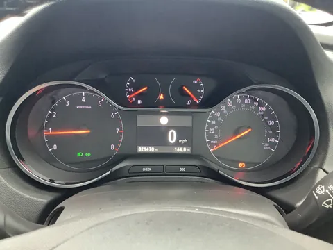 SB71GBY Vauxhall Grandland X 1.2 Turbo Griffin Edition 5dr Thumbnail #18