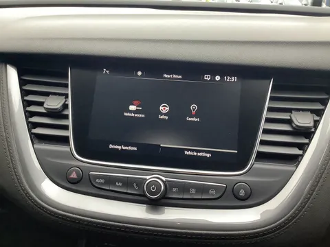 SB71GBY Vauxhall Grandland X 1.2 Turbo Griffin Edition 5dr Thumbnail #26