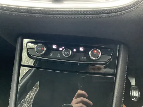 SB71GBY Vauxhall Grandland X 1.2 Turbo Griffin Edition 5dr Thumbnail #27