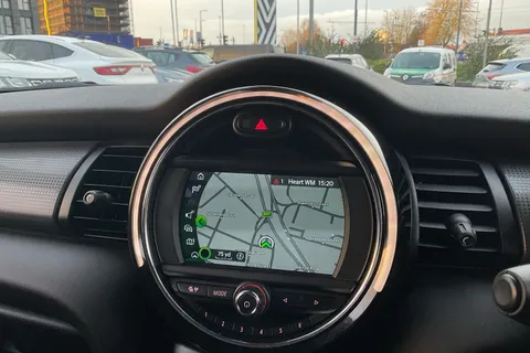 VE70EKN Mini Hatchback 1.5 Cooper Classic II 5dr Thumbnail #37