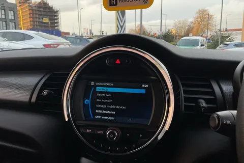 VE70EKN Mini Hatchback 1.5 Cooper Classic II 5dr Thumbnail #39