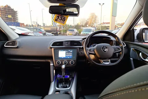 WK70TZU Renault Kadjar 1.3 TCE GT Line 5dr EDC Thumbnail #4