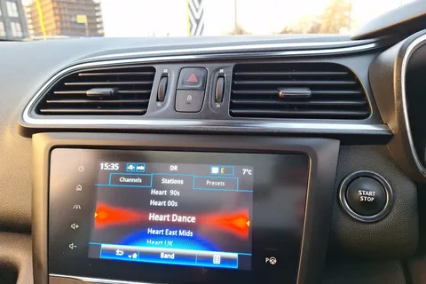 WK70TZU Renault Kadjar 1.3 TCE GT Line 5dr EDC Thumbnail #19