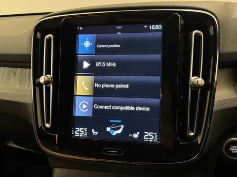 HK70FNA Volvo XC40 2.0 B4P Inscription Pro 5dr Auto Thumbnail #26