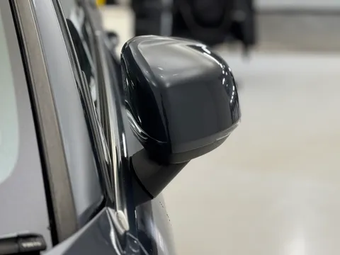 HK70FNA Volvo XC40 2.0 B4P Inscription Pro 5dr Auto Thumbnail #35