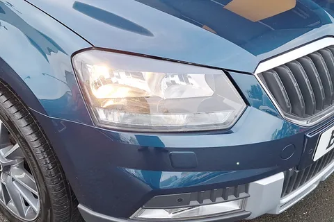 BN17WFW Škoda Yeti Outdoor 1.2 TSI [110] SE Drive 5dr Thumbnail #30