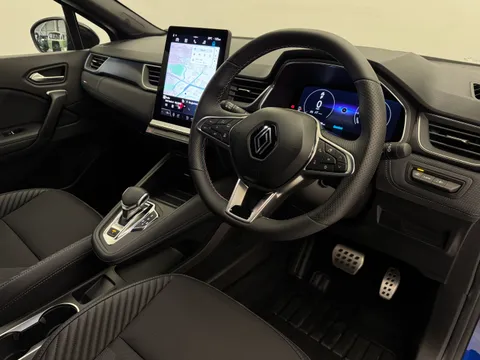 AF75YRA Renault Captur 1.8 E-Tech Full Hybrid 160 Esprit Alpine 5dr Auto Thumbnail #13