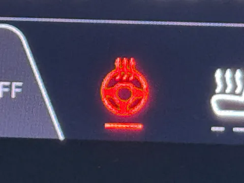 AF75YRA Renault Captur 1.8 E-Tech Full Hybrid 160 Esprit Alpine 5dr Auto Thumbnail #19