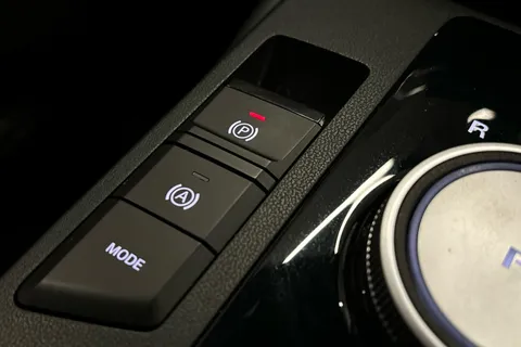 LF74BTA Mg Motor Uk Mg3 1.5 Hybrid Trophy 5dr Auto Thumbnail #24