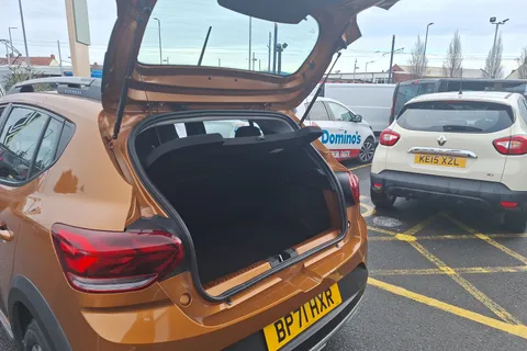 BP71HXR Dacia Sandero Stepway 1.0 TCe Prestige 5dr Thumbnail #28