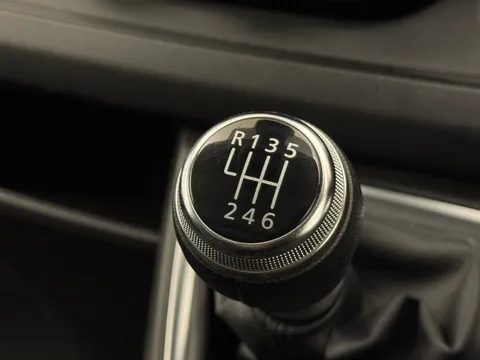 YB23LFJ Renault Trafic SL30 Blue dCi 150 Extra Sport Van Thumbnail #24