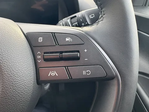 MT75JXE Hyundai i20 1.0T GDi Premium 5dr Thumbnail #25