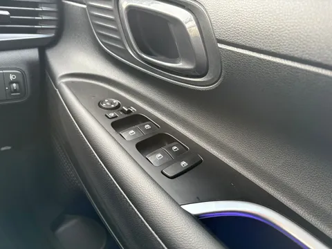 MT75JXE Hyundai i20 1.0T GDi Premium 5dr Thumbnail #26