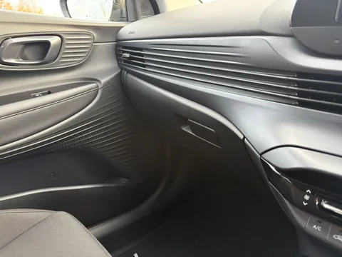 MT75JXK Hyundai i20 1.0T GDi Premium 5dr Thumbnail #27