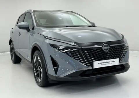 OY74ZHC Nissan Qashqai 1.5 E-Power N-Connecta [Glass Roof] 5dr Auto Thumbnail #3