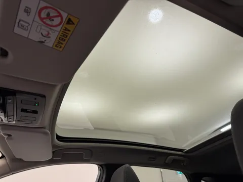 OY74ZHC Nissan Qashqai 1.5 E-Power N-Connecta [Glass Roof] 5dr Auto Thumbnail #13