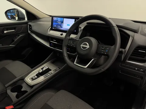 OY74ZHC Nissan Qashqai 1.5 E-Power N-Connecta [Glass Roof] 5dr Auto Thumbnail #20