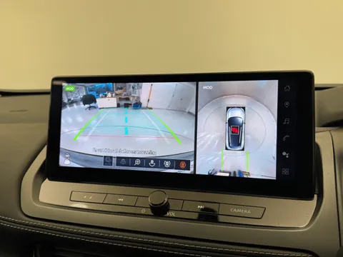 OY74ZHC Nissan Qashqai 1.5 E-Power N-Connecta [Glass Roof] 5dr Auto Thumbnail #27