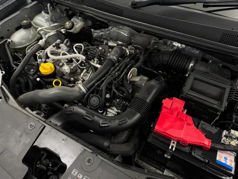 DP73BNB Dacia Duster 1.3 TCe 130 Journey 5dr Thumbnail #28