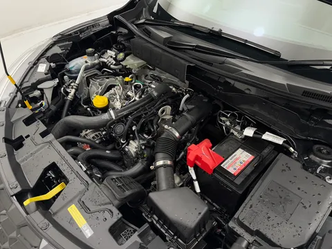 14 of 31 for Nissan Juke 1.0 DiG-T 114 N-Connecta 5dr