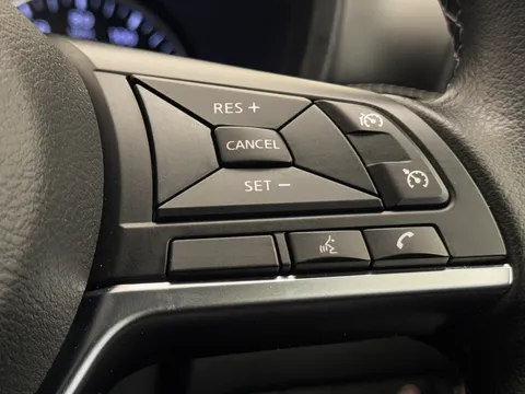 28 of 31 for Nissan Juke 1.0 DiG-T 114 N-Connecta 5dr