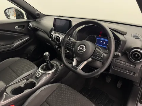 9 of 31 for Nissan Juke 1.0 DiG-T 114 N-Connecta 5dr