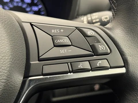 24 of 34 for Nissan Juke 1.0 DiG-T 114 N-Connecta 5dr