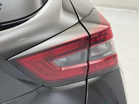 29 of 34 for Nissan Juke 1.0 DiG-T 114 N-Connecta 5dr