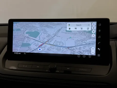 DS74UGM Nissan Qashqai 1.3 DiG-T MH 158 N-Connecta [Glass Rf] 5dr Xtronic Thumbnail #22