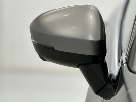 DS74UGM Nissan Qashqai 1.3 DiG-T MH 158 N-Connecta [Glass Rf] 5dr Xtronic Thumbnail #24