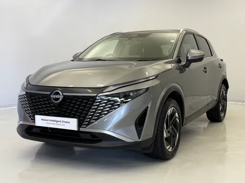 DS74UGM Nissan Qashqai 1.3 DiG-T MH 158 N-Connecta [Glass Rf] 5dr Xtronic Thumbnail #5