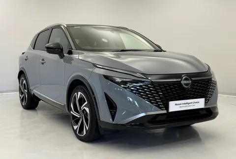 OW24NWR Nissan Qashqai 1.3 DiG-T MH 158 Tekna+ 5dr Thumbnail #3