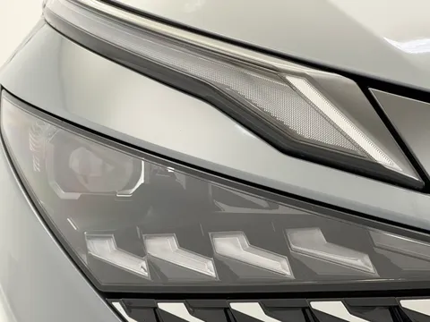 OW24NWR Nissan Qashqai 1.3 DiG-T MH 158 Tekna+ 5dr Thumbnail #31