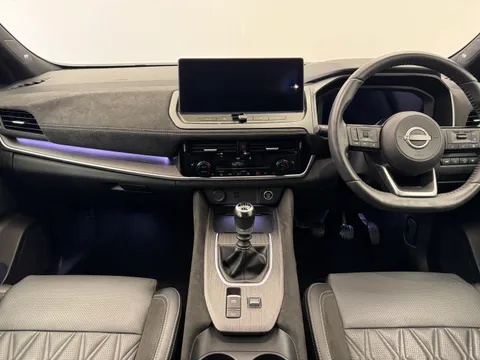 OW24NWR Nissan Qashqai 1.3 DiG-T MH 158 Tekna+ 5dr Thumbnail #12