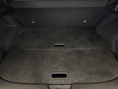 DL74EWU Nissan Qashqai 1.3 DiG-T MH N-Connecta 5dr Thumbnail #16