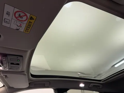 DL74EWU Nissan Qashqai 1.3 DiG-T MH N-Connecta 5dr Thumbnail #19