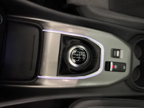 DL74EWU Nissan Qashqai 1.3 DiG-T MH N-Connecta 5dr Thumbnail #21