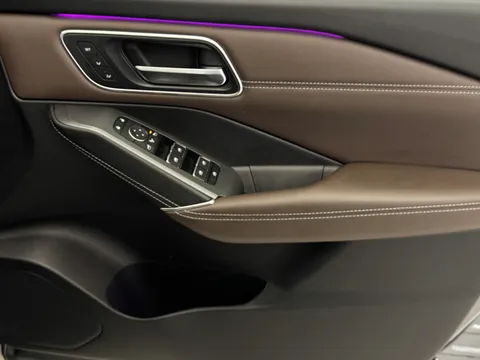 DT74UUL Nissan Qashqai 1.3 DiG-T MH Tekna 5dr Thumbnail #31